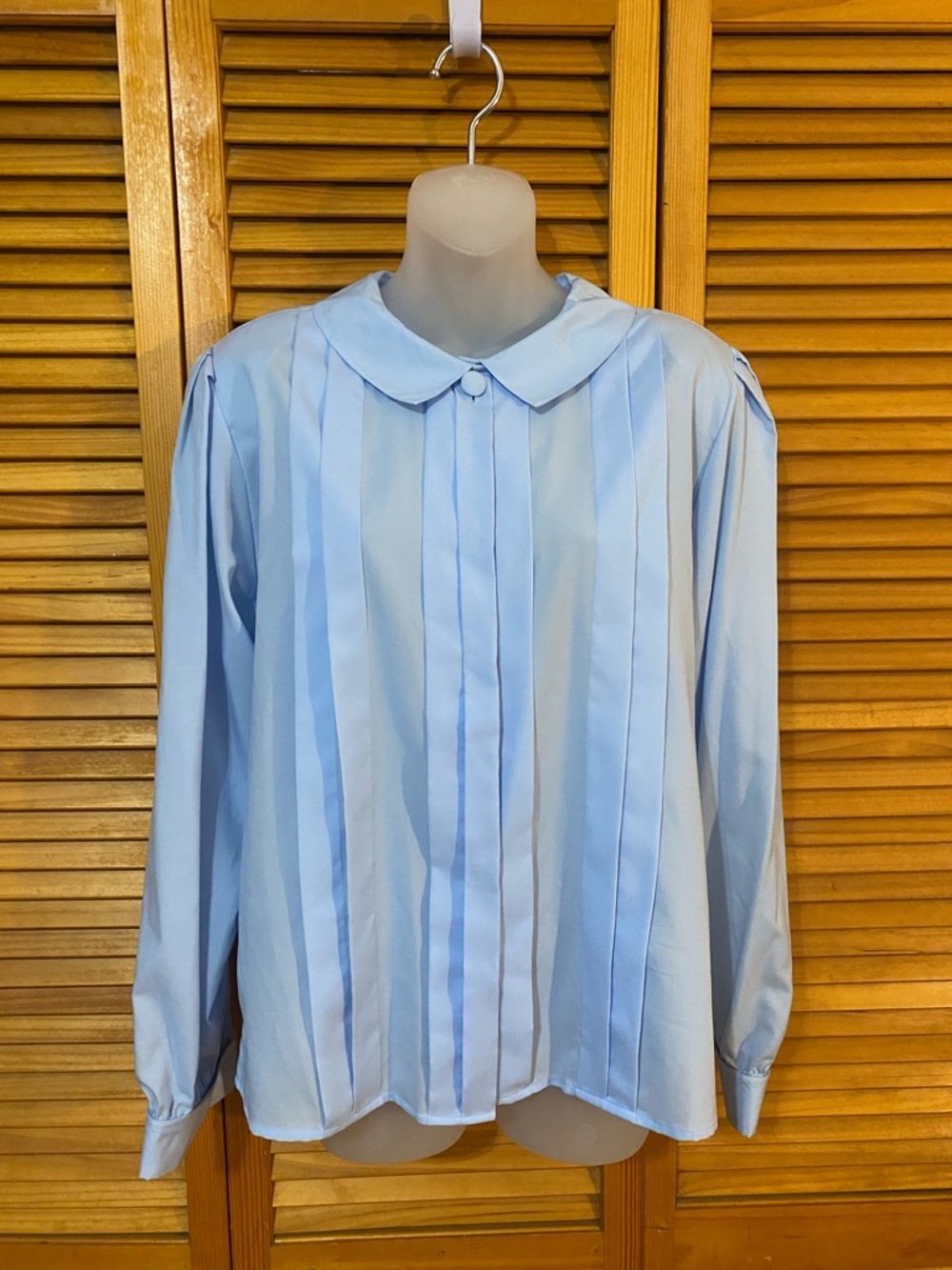Vintage Laura and Jayne: Darling, blue top